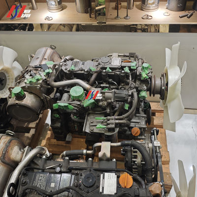 El YANMAR 4TNV88C-PHB5 es un motor diesel de cuatro cilindros de 2.189L.