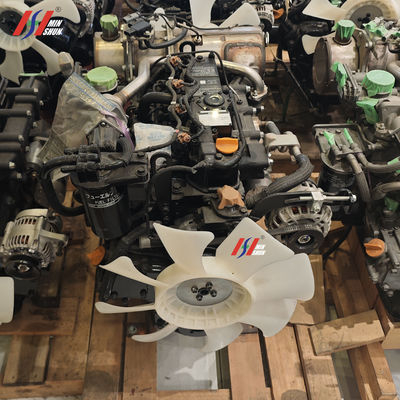 El Yanmar 4TNV88C-PSY es un motor diesel de cuatro cilindros.