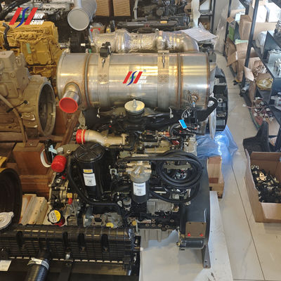 Moteur diesel turbocompressé Perkins 1204F-E44TTAN, bicylindre en ligne, 4 cylindres