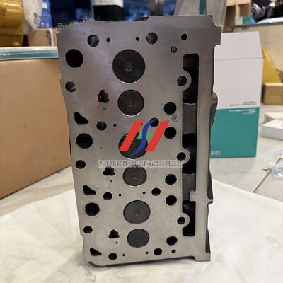 D1703 D1803 Cylinder Head Assembly Kubota Engine Cylinder Head Assembly Replacement